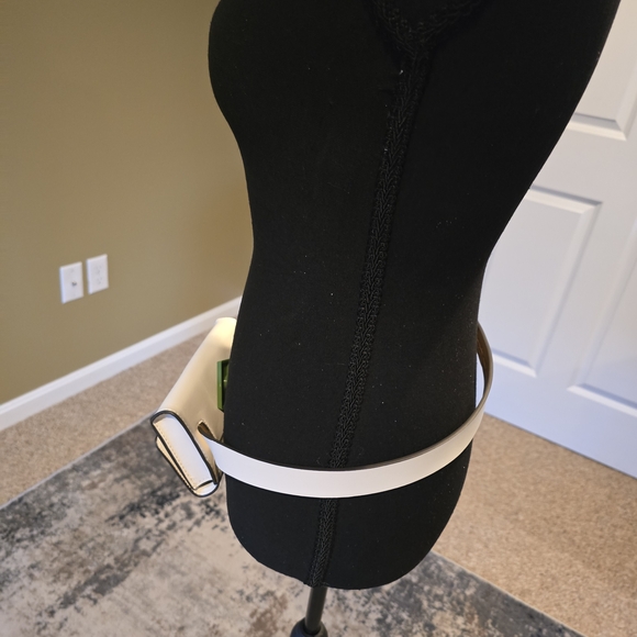 NWT Kate Spade Cream Belt with Bow Accent Purse - Picture 3 of 5